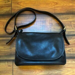 Coach “Fletcher” 4150 Vintage Classic Black Leather Shoulder Bag